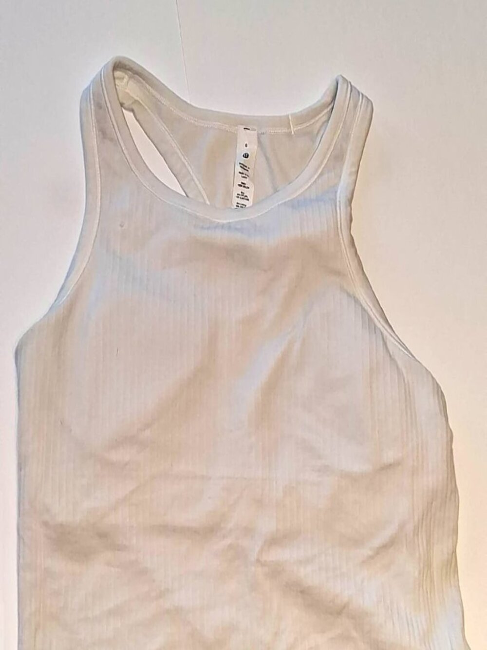 Lululemon Ebb to Street Cropped Racerback Tank Top size 6